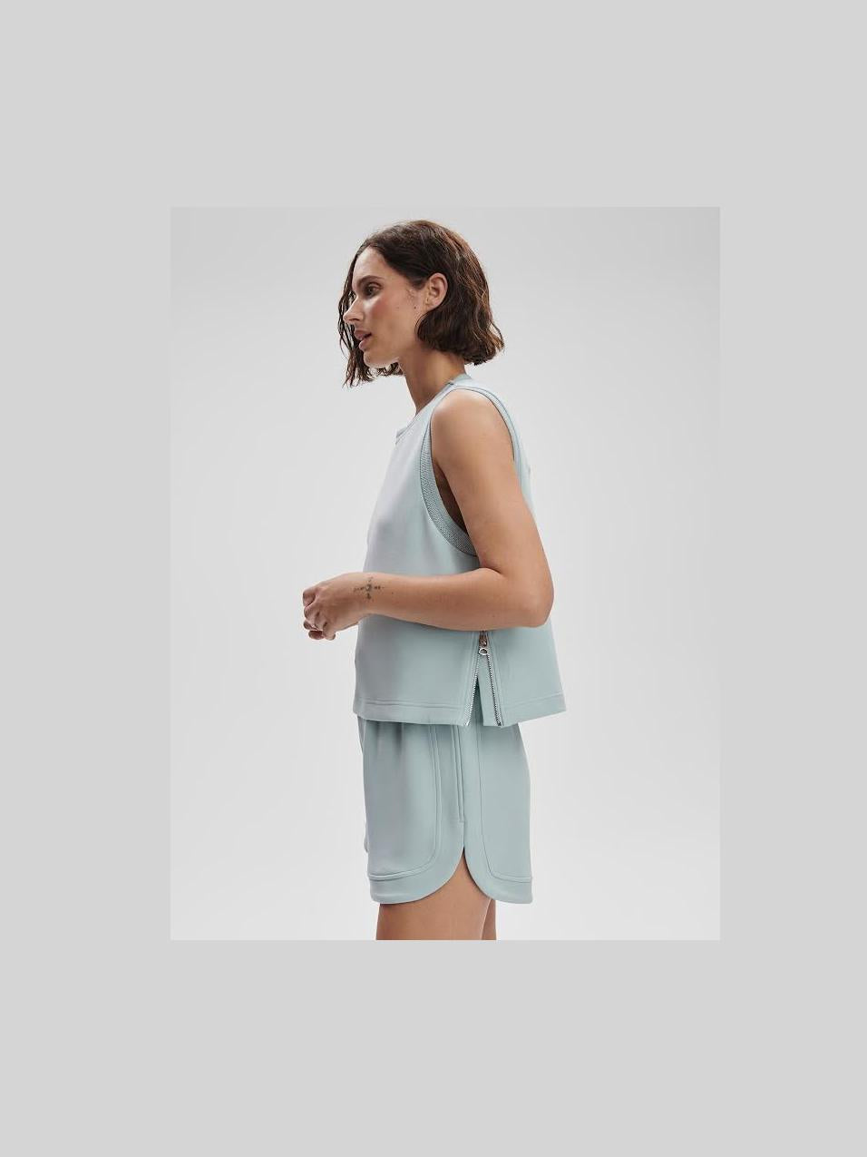Shea Crop Tank - Ether Blue