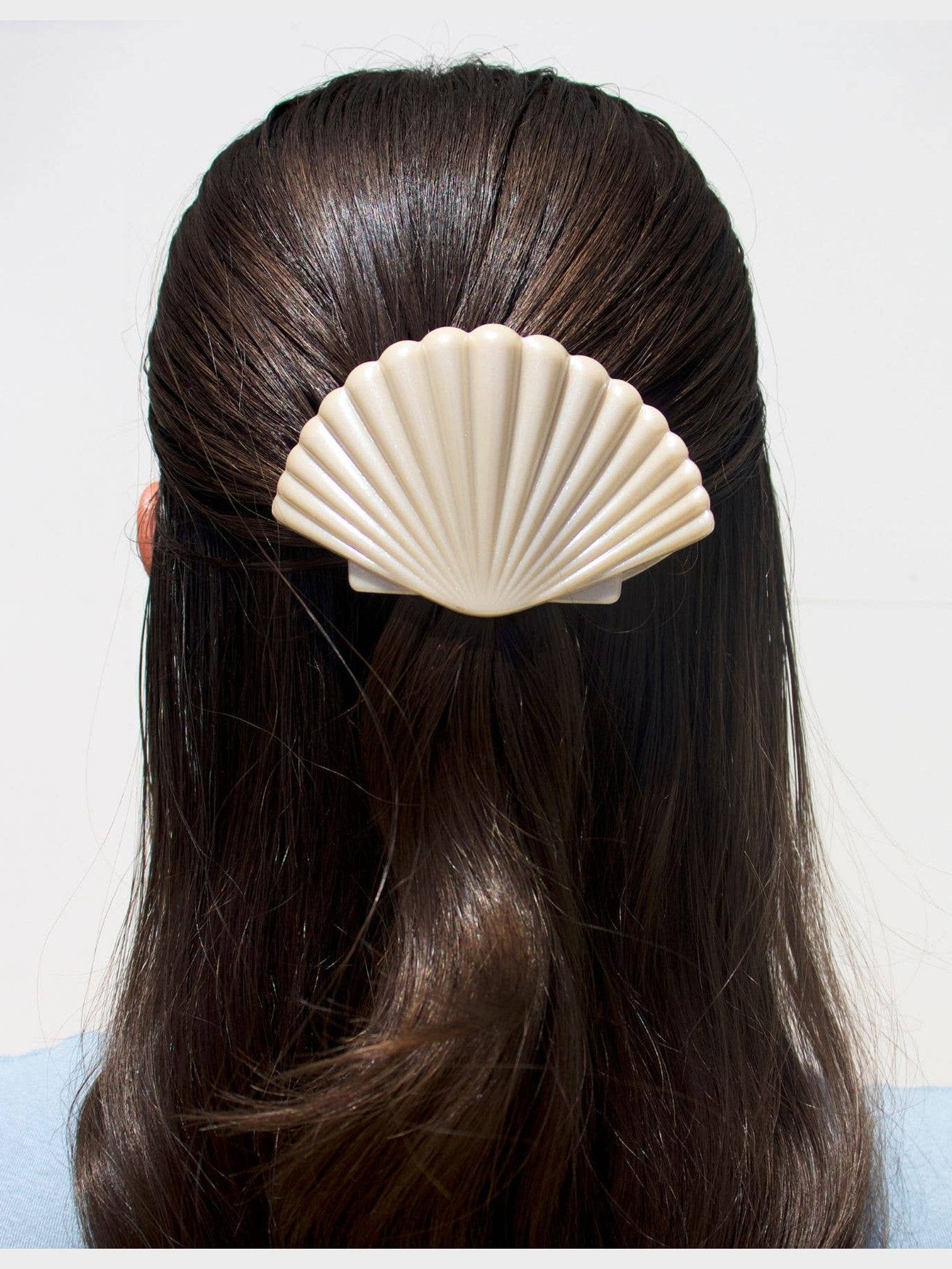 Shimmering Shell | Medium | Flat Hair Clip