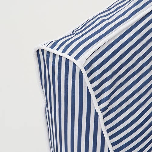 Luxe Lie-On Lounger Float Le Weekend Navy