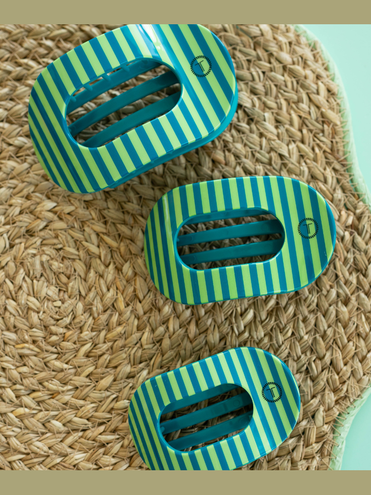 Cabana Cutie | Large | Flat Round Hair Clip