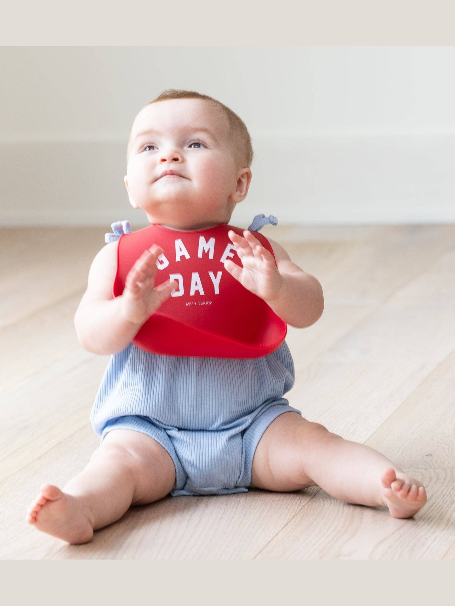 Game Day Wonder Bib