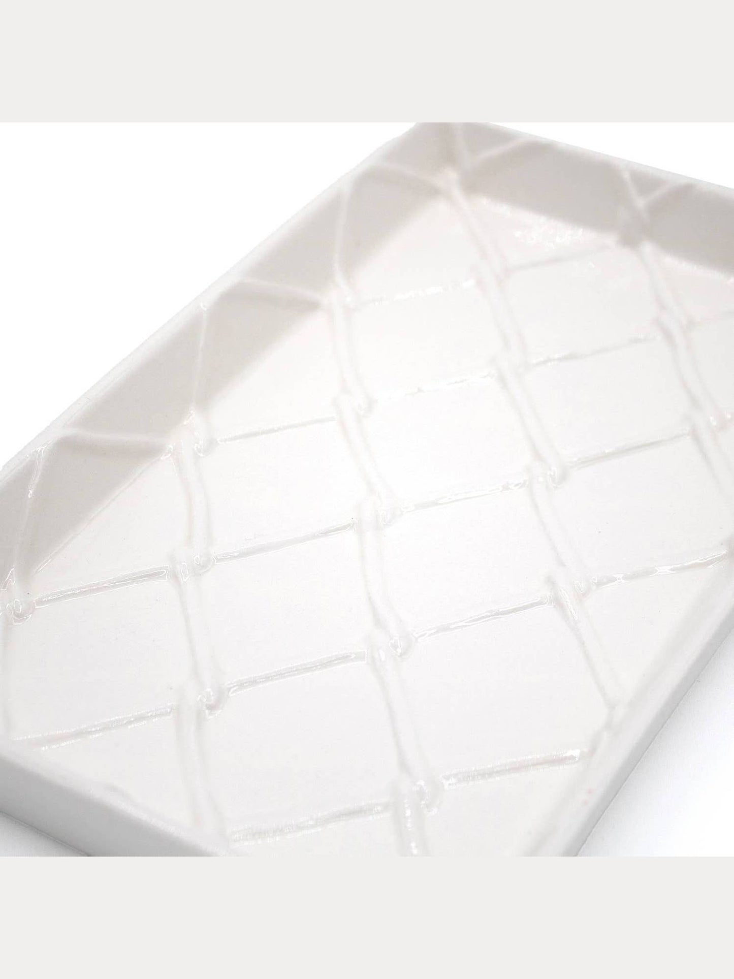 White Textured Guest Towel Tray