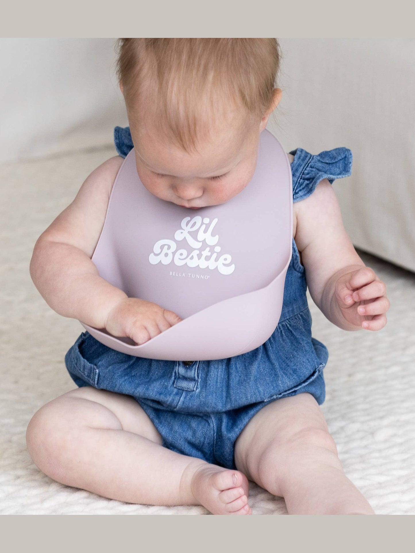 Lil Bestie Wonder Bib