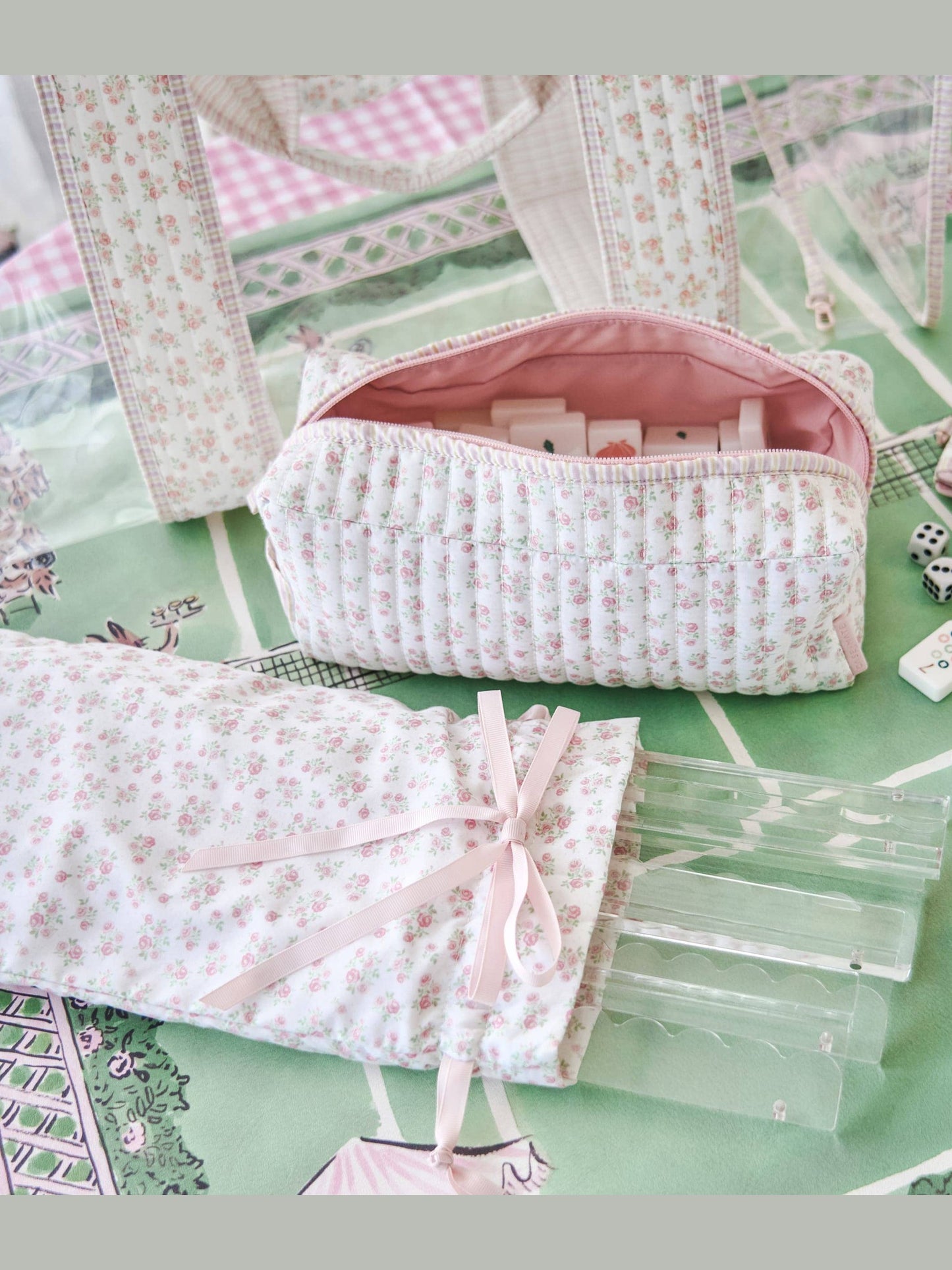 Case-Mate Mahjong Jelly Tote Set