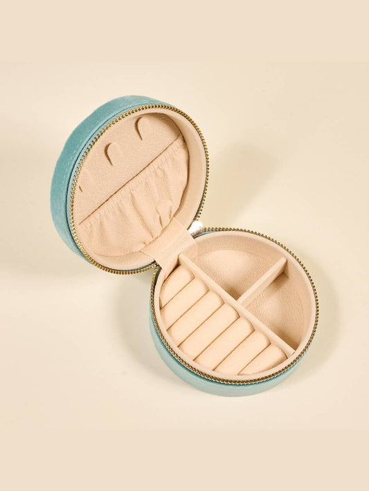 Round Velvet Jewelry Case–Seashell
