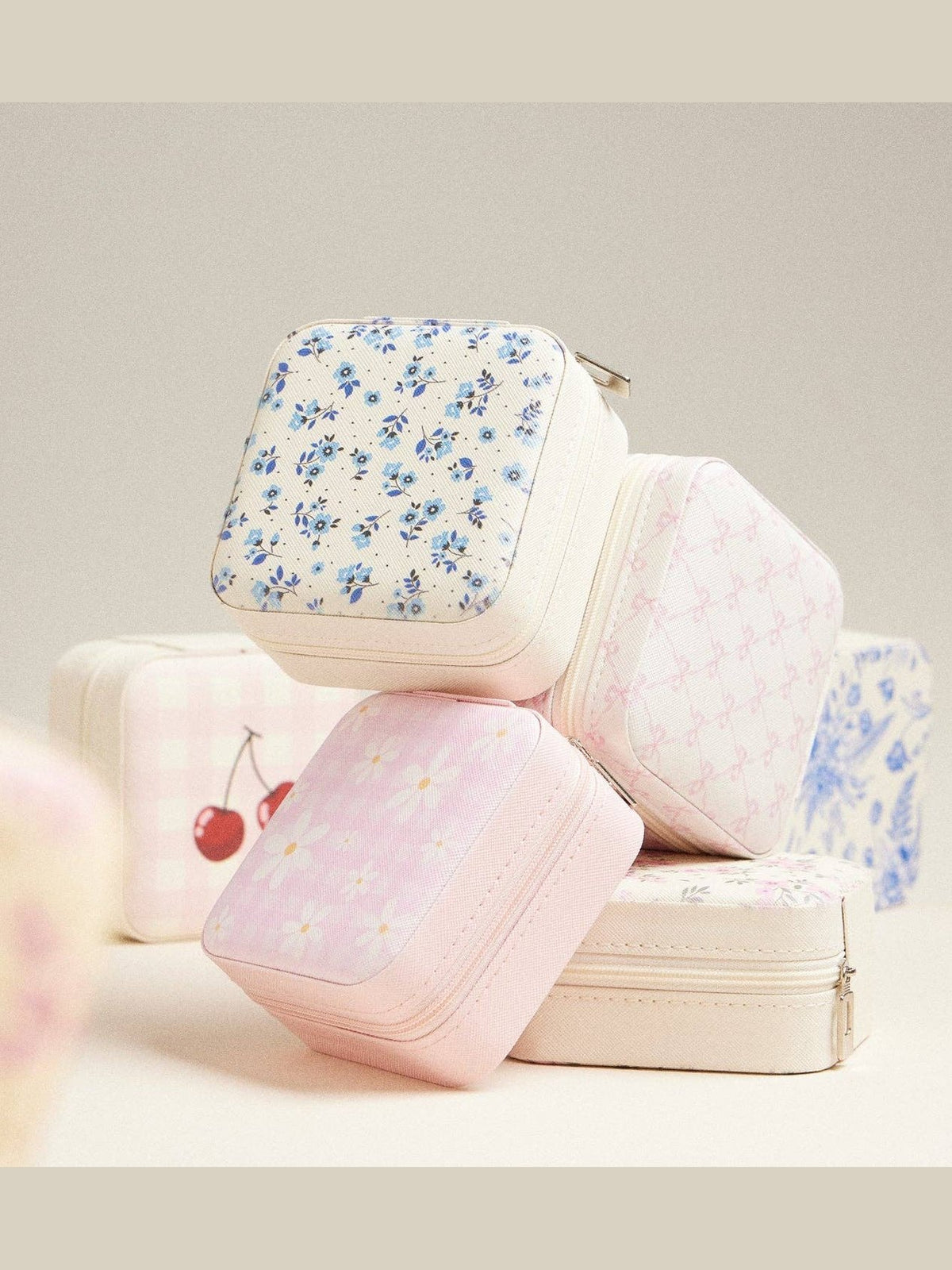 Blue Blossom Jewelry Box -Travel size