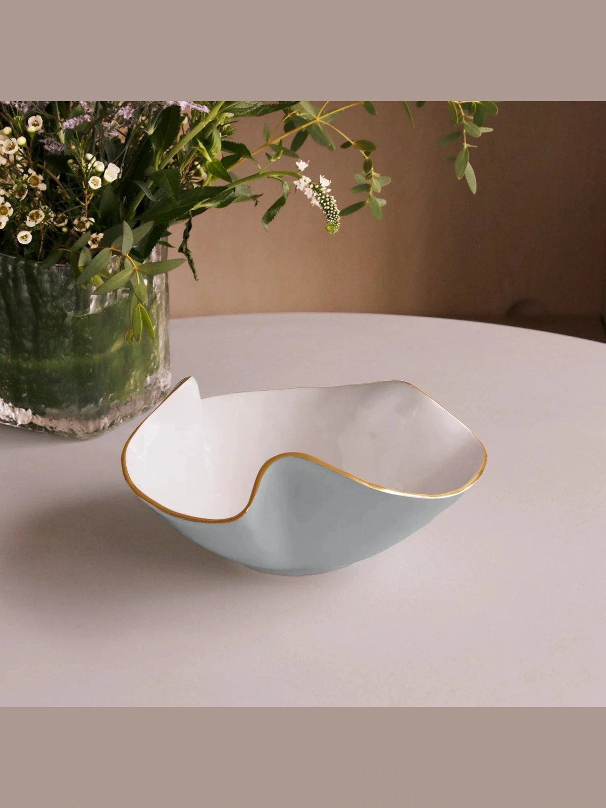 Encanto Aries Medium Bowl - Slate and White