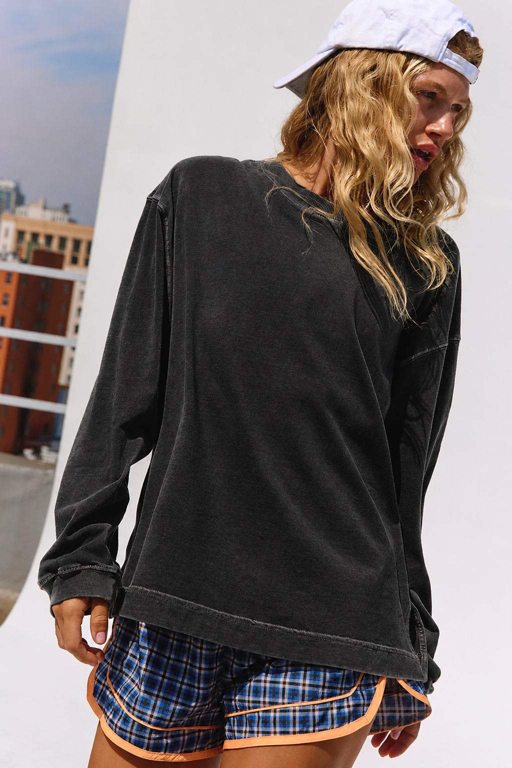 Hustle Layer - Black