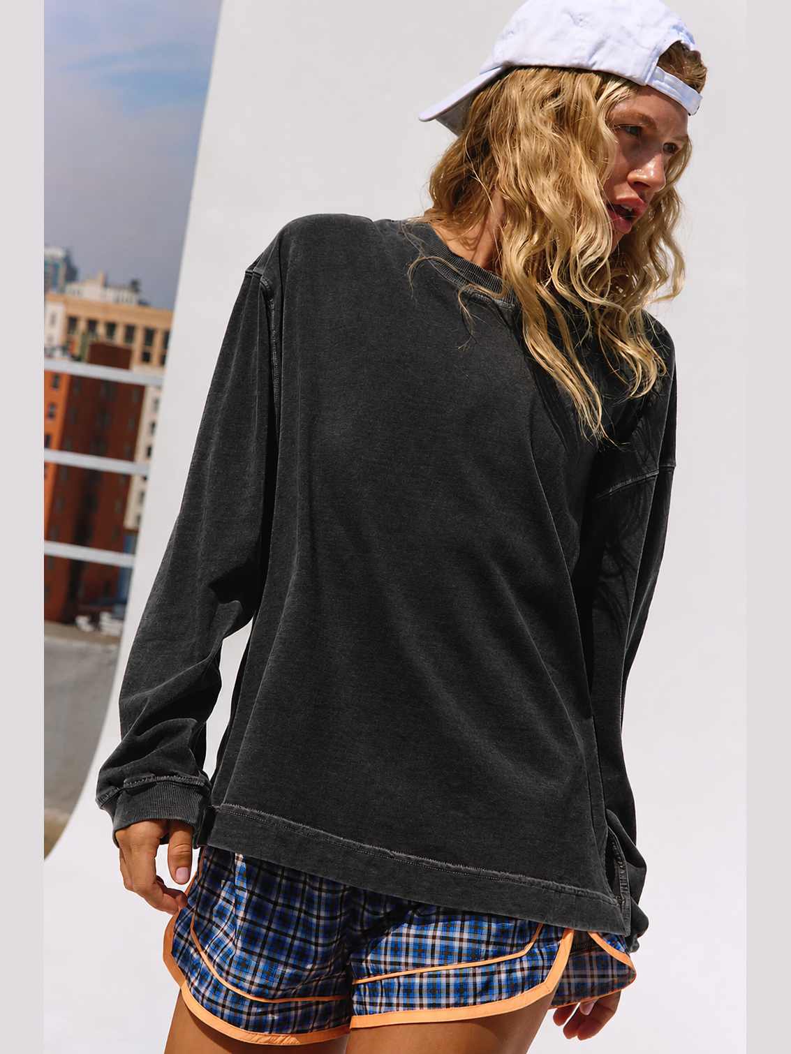 Hustle Layer - Black