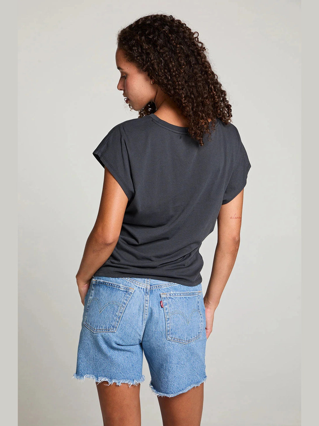 Wylie Tee