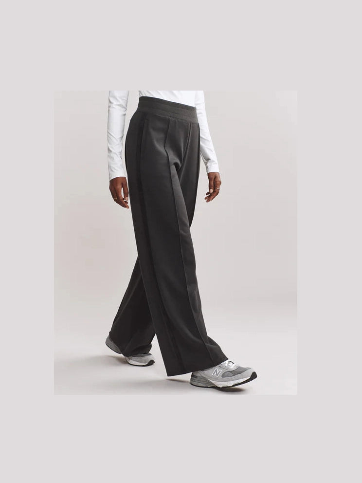 Dream Glow Trouser - Pure Black