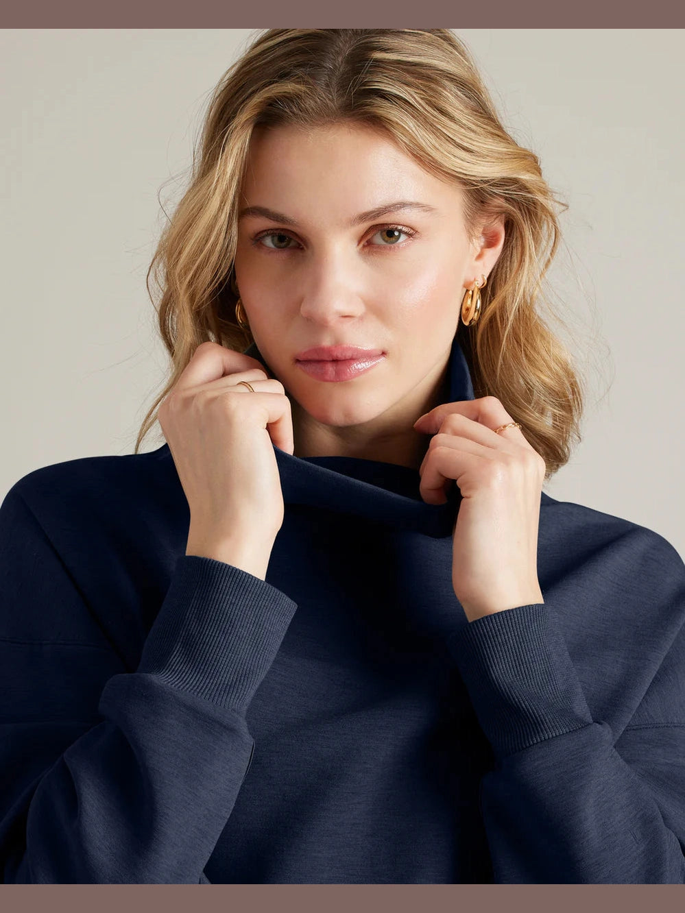 Dream Glow Mock Neck - Navy