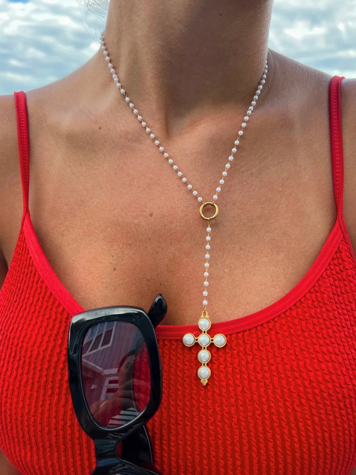 Lariat Pearl Necklace with Cross Drop