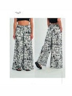 Woven Pants - Black Hawaii