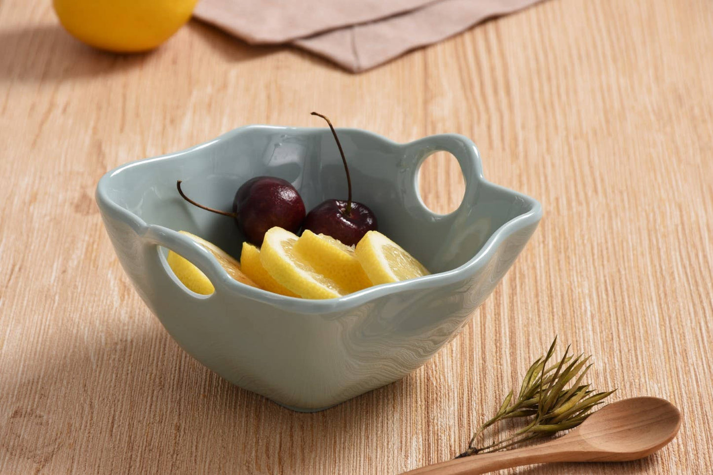 Snack Bowl in Shatterproof Melamine