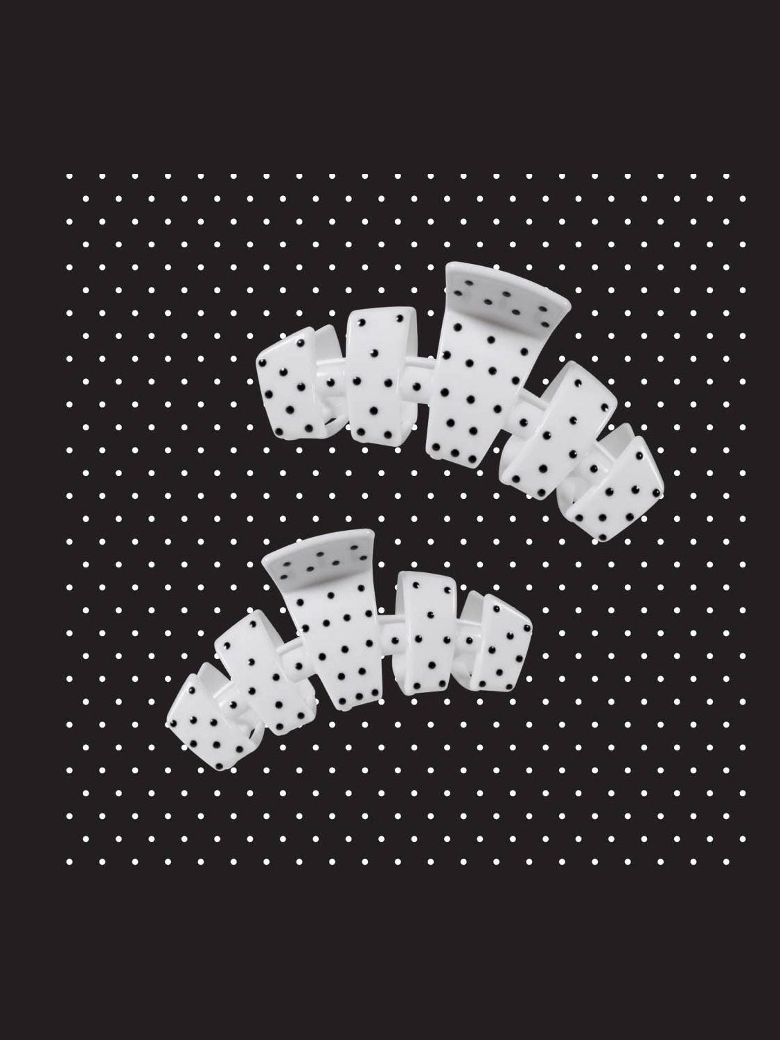 Classic White Polka Dot Party Medium Claw Clip