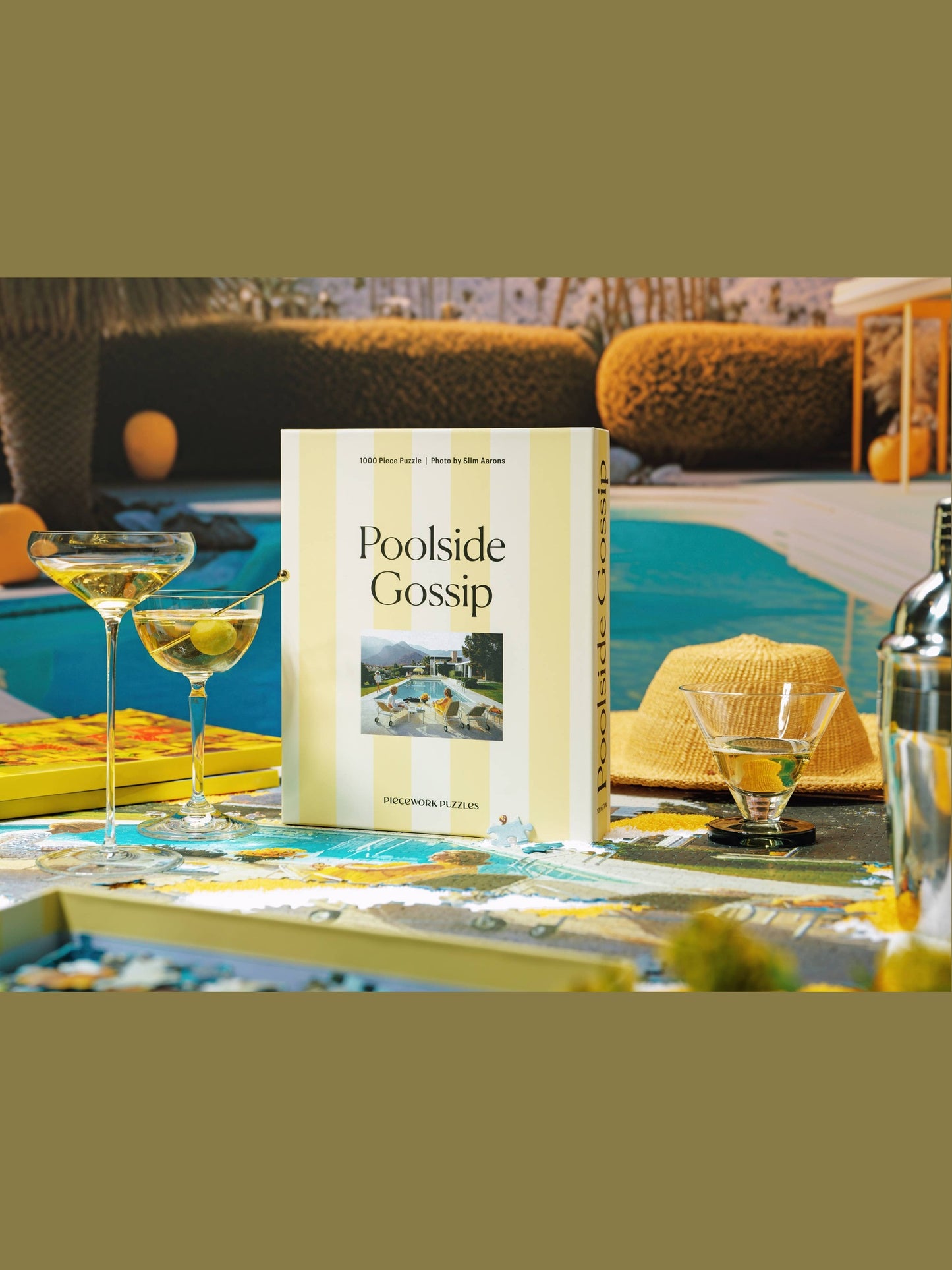 Poolside Gossip - Slim Aarons Collab - 1000 Piece Puzzle