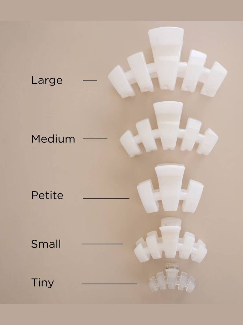 Classic | Coconut White | Petite | Claw Clip