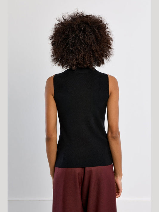 Sleeveless Turtleneck Sweater - Black