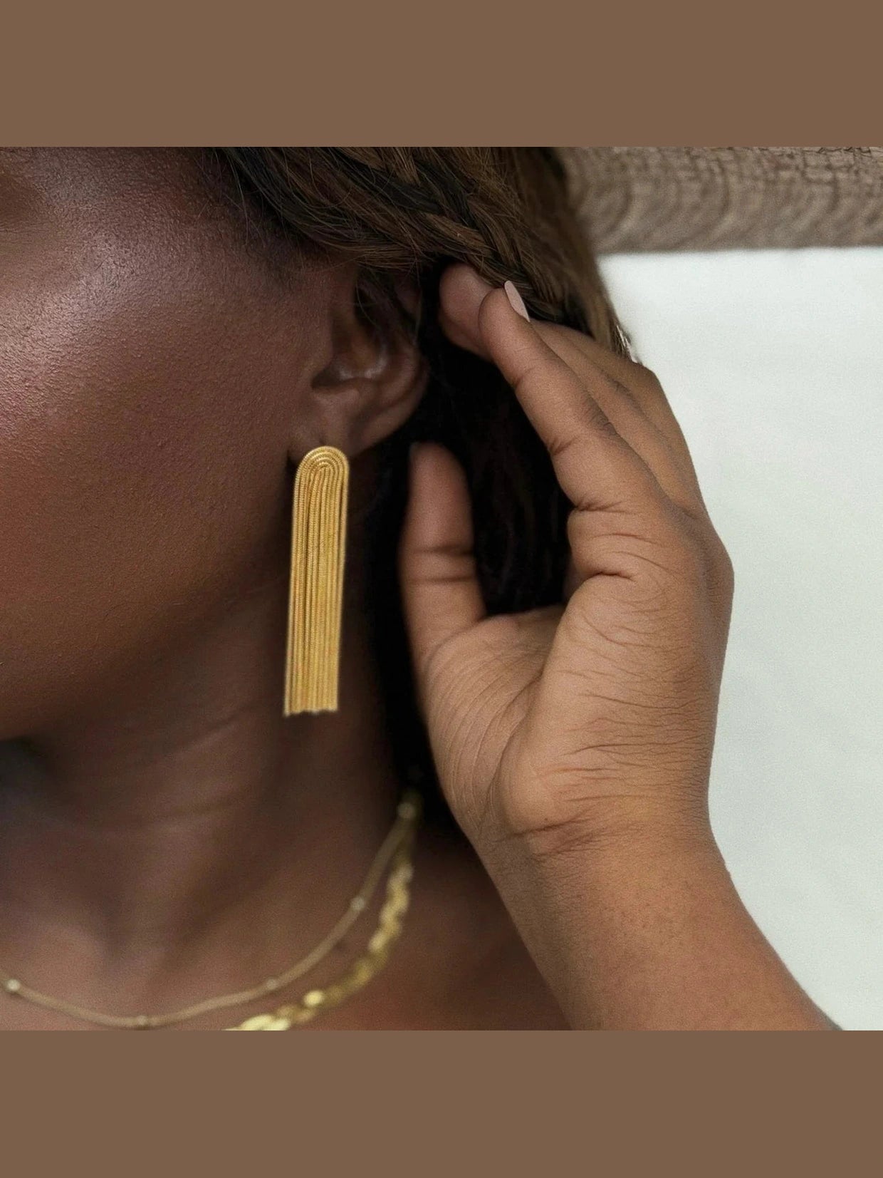 Reine Snake Chain Tassel Earring