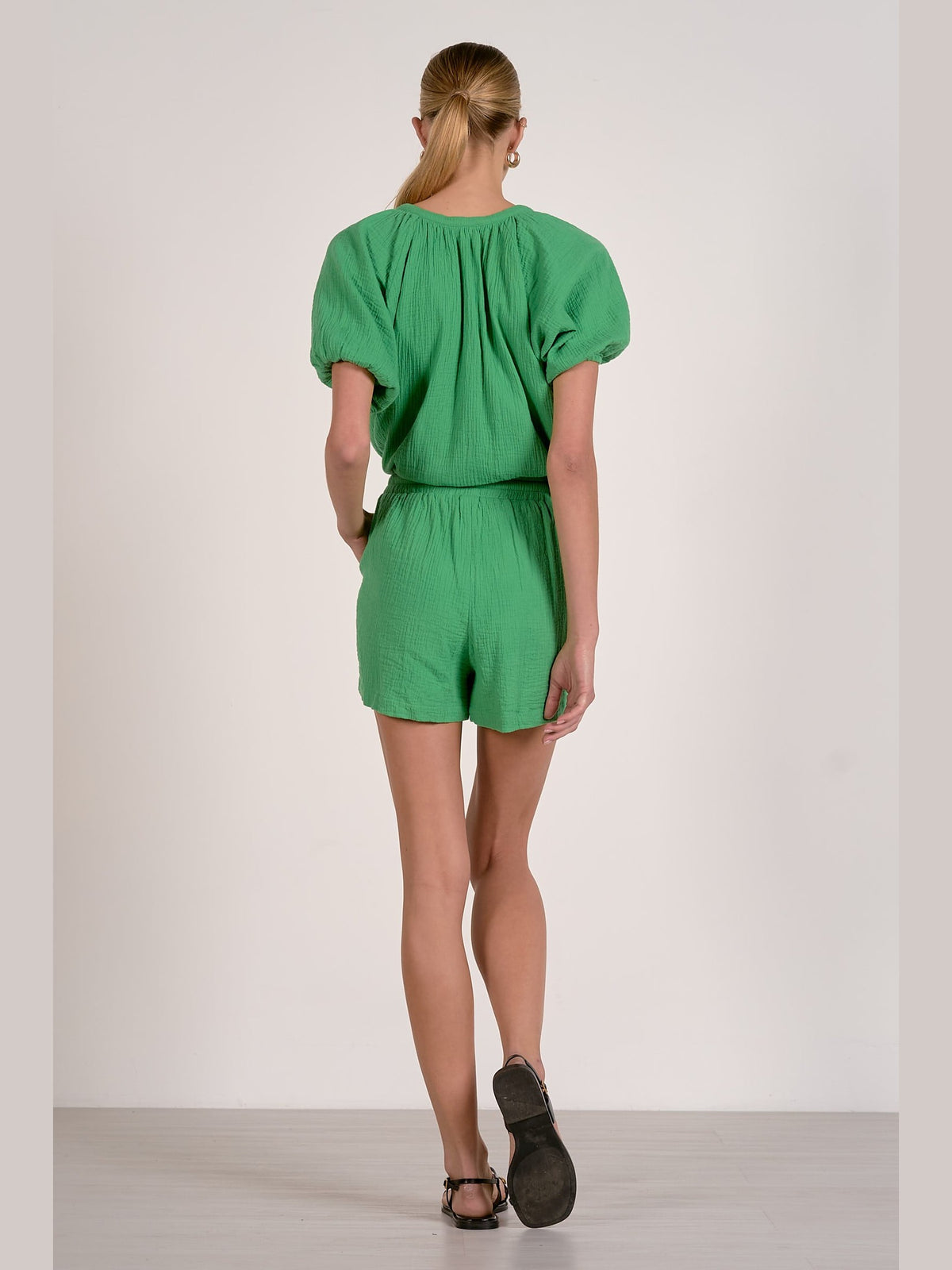 Linen Shorts - Kelly Green