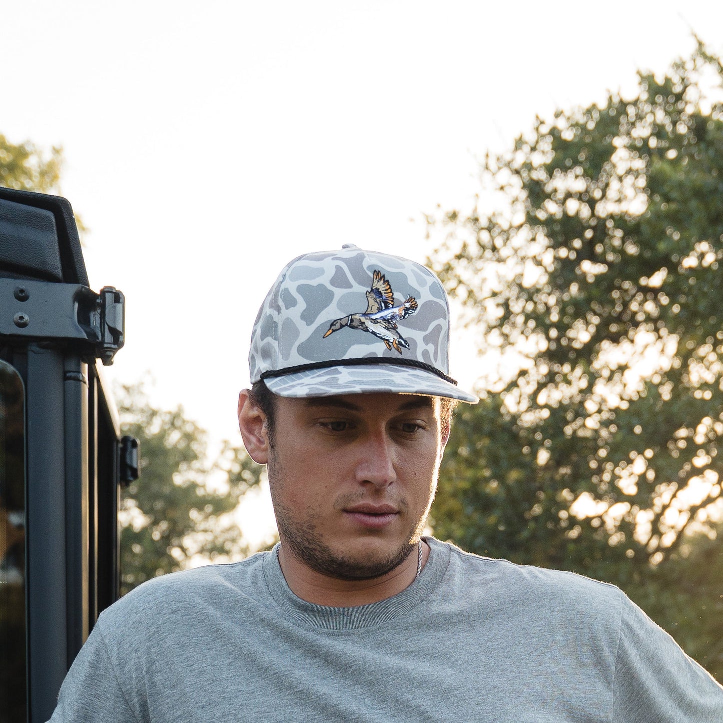 Diving Mallard Classic Deer Camo Cap