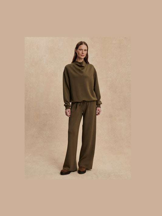 Betsy Sweatshirt - Military Olive