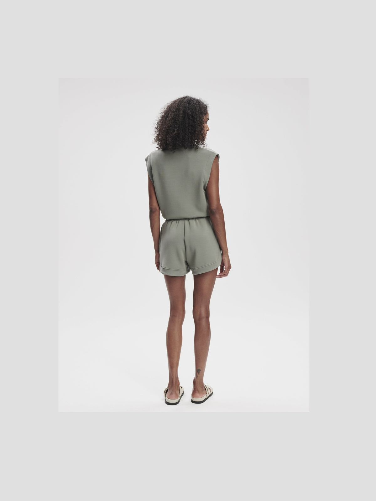 Ollie High Rise Shorts - Shadow