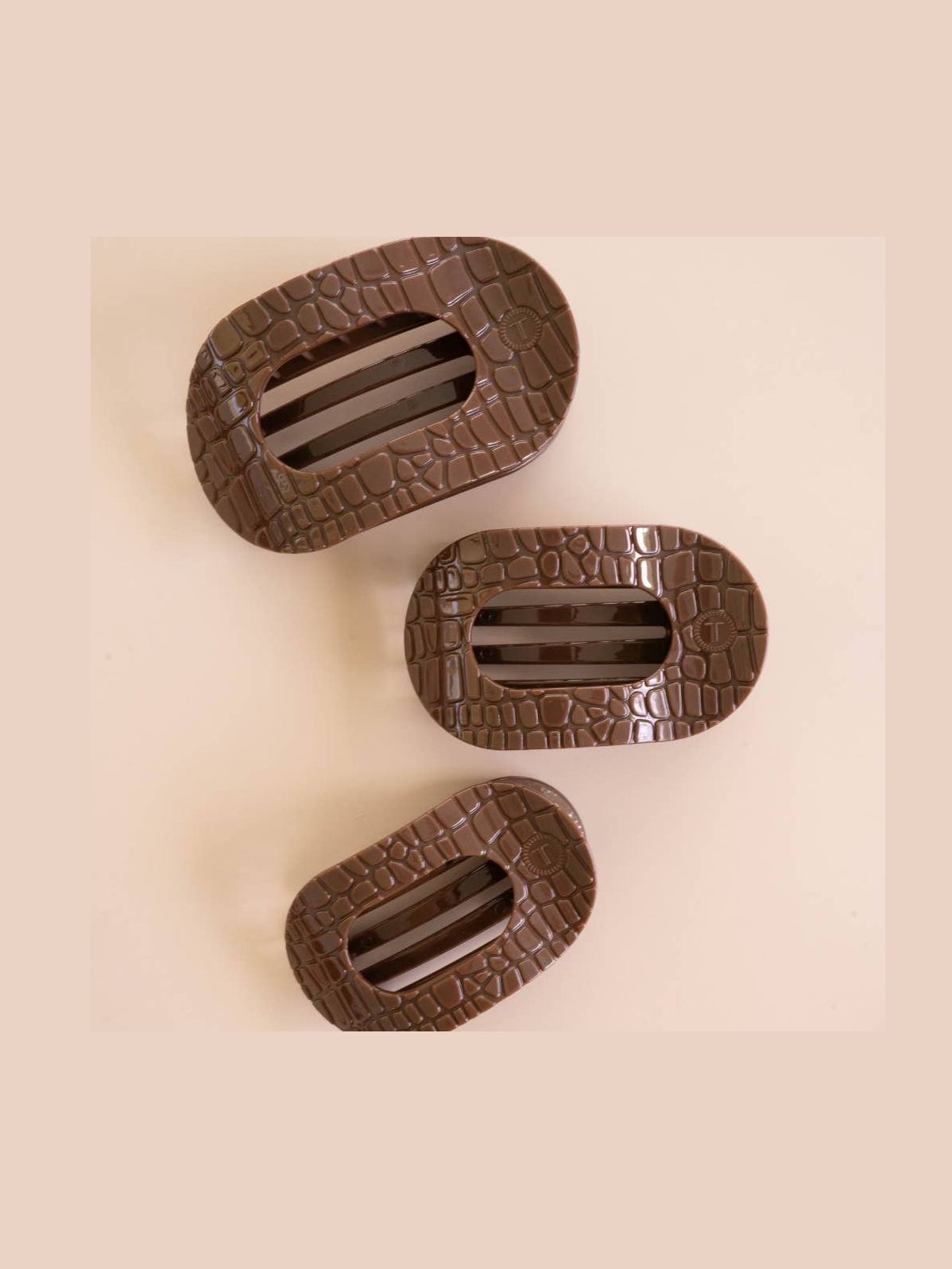 Brown Crocodile Medium Flat Round Hair Clip