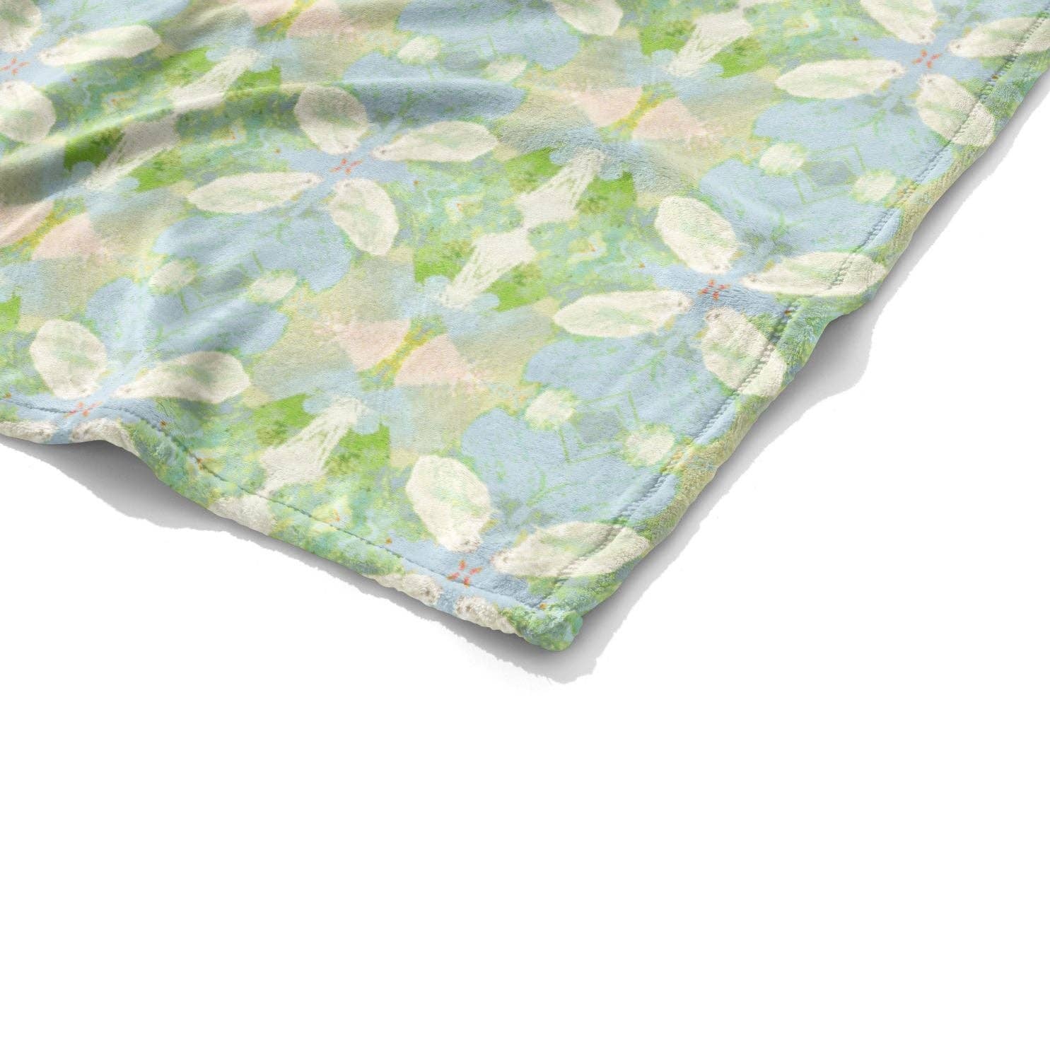 Elephant Falls Fleece Blanket - Thumbnail 3