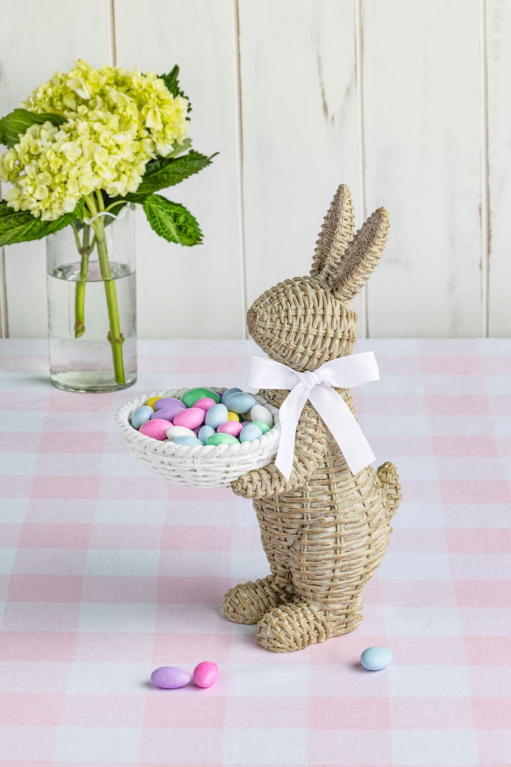 Woven Resin Bunny Tray Sitter