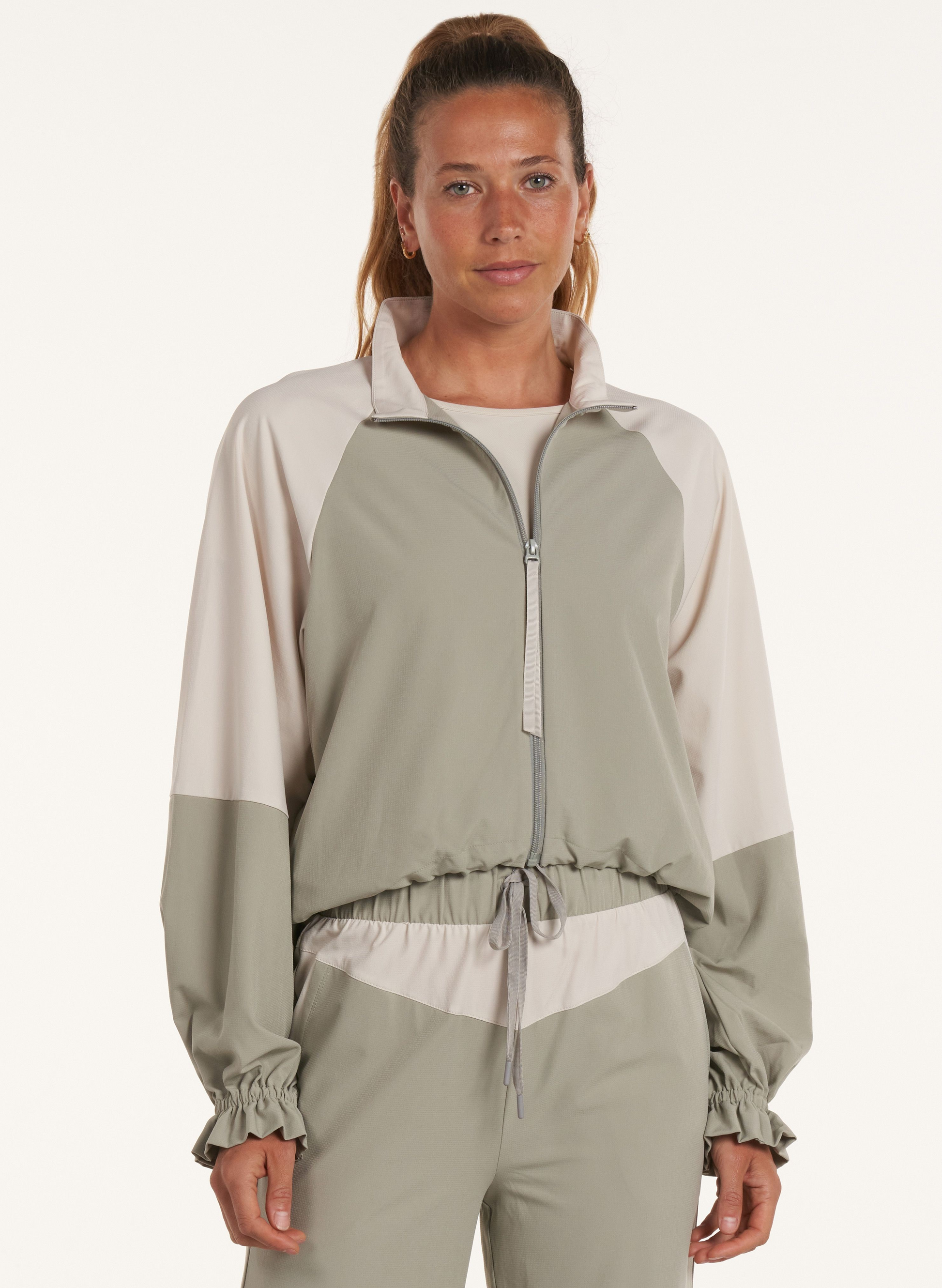 Weston Blocked Bungee Jacket - Modern Style 