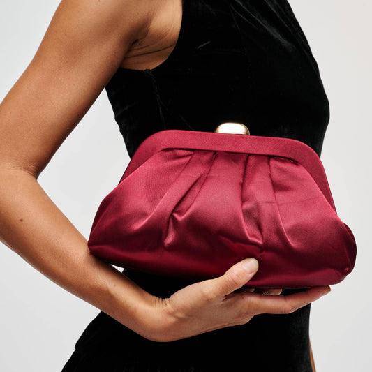 Winter Clutch