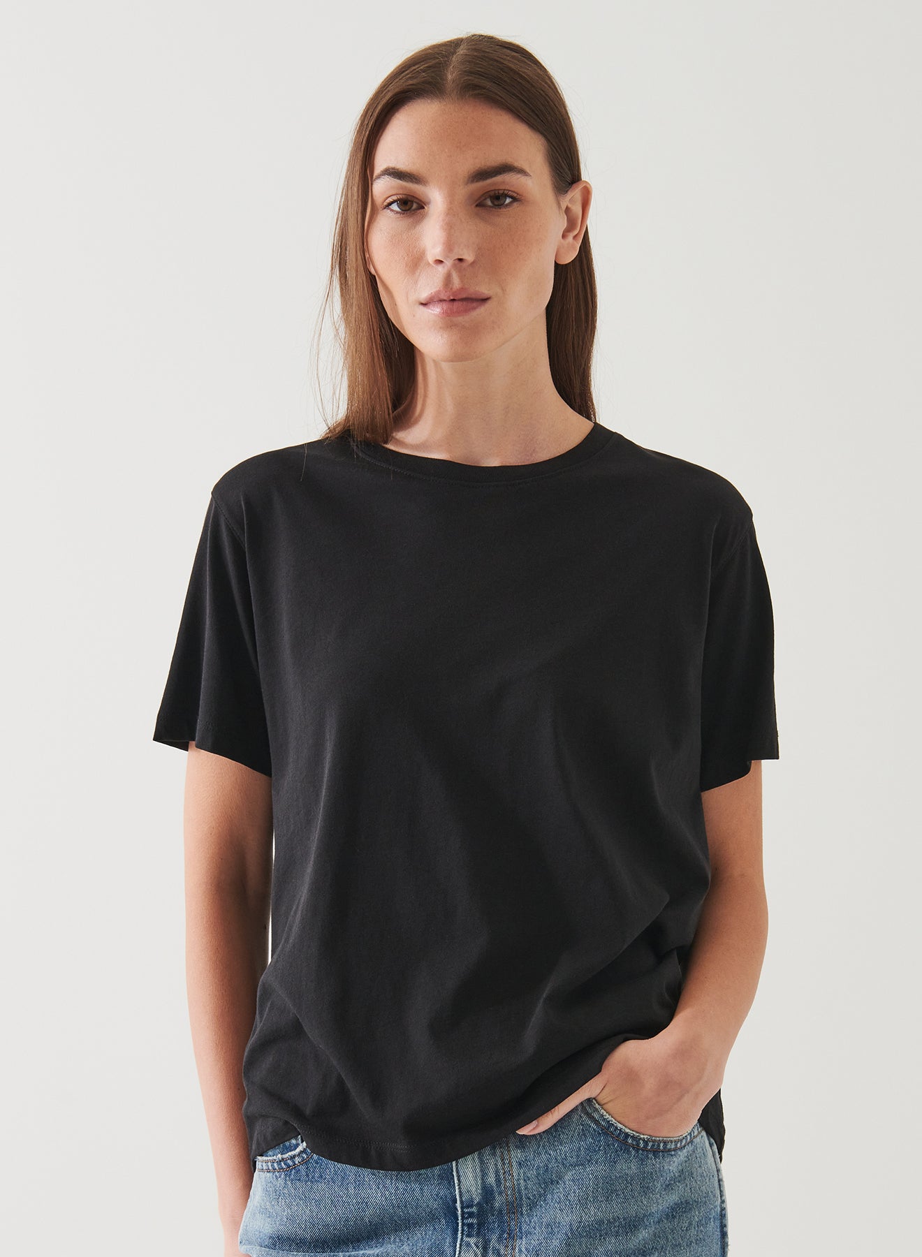 Iconic Boyfriend Crew - Black