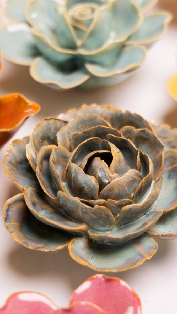 Christmas 2026 Ceramic Flowers Gift Box Home Decor