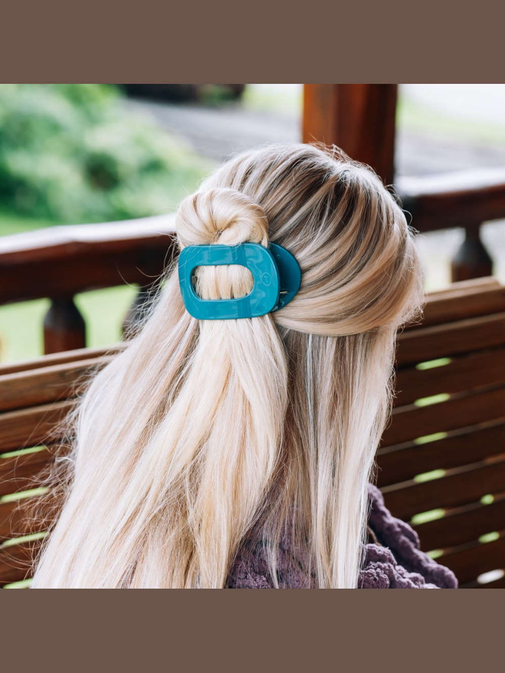 Teal With It Medium Flat Round Hair Clip