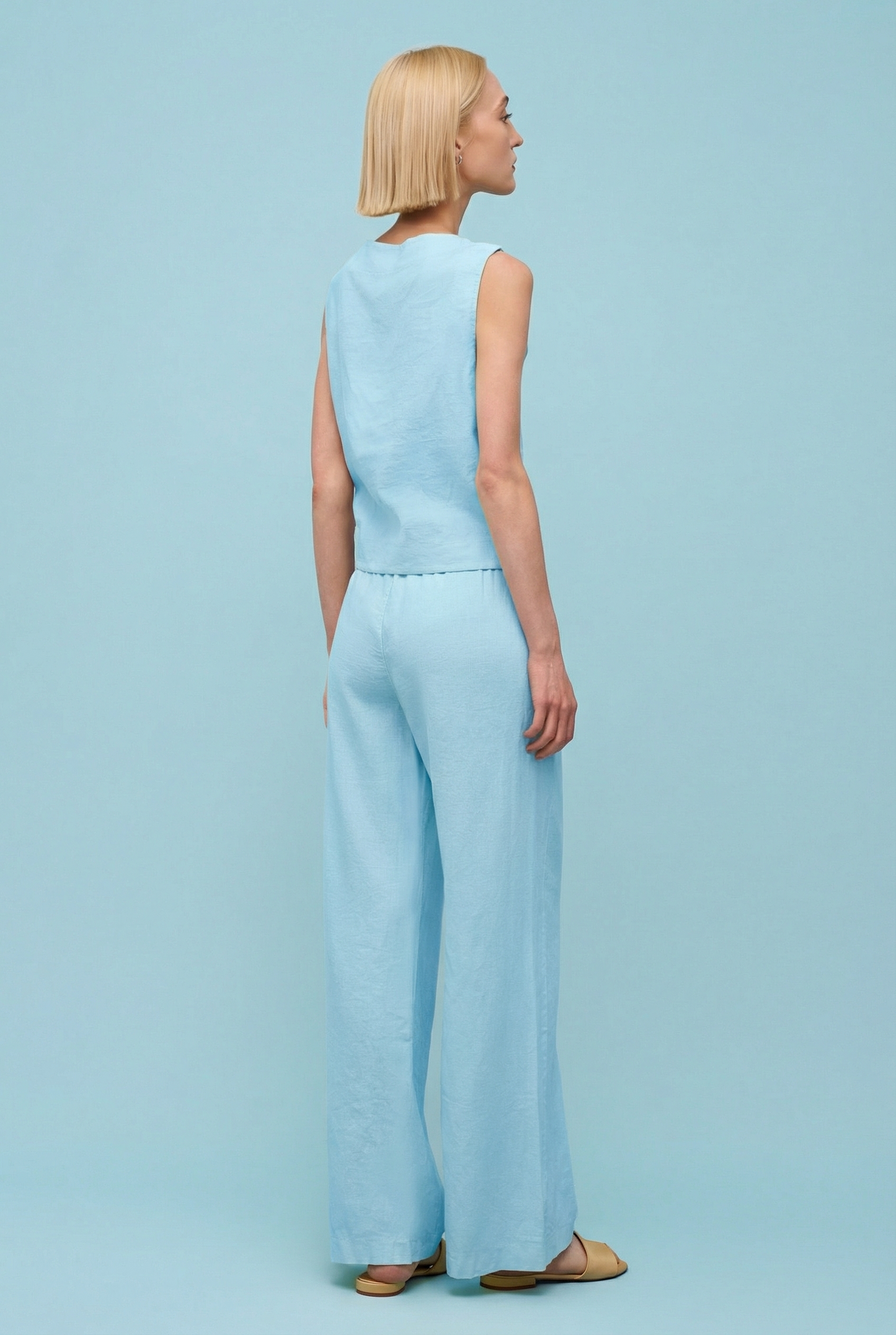 Woven Sleeveless Top - Light blue