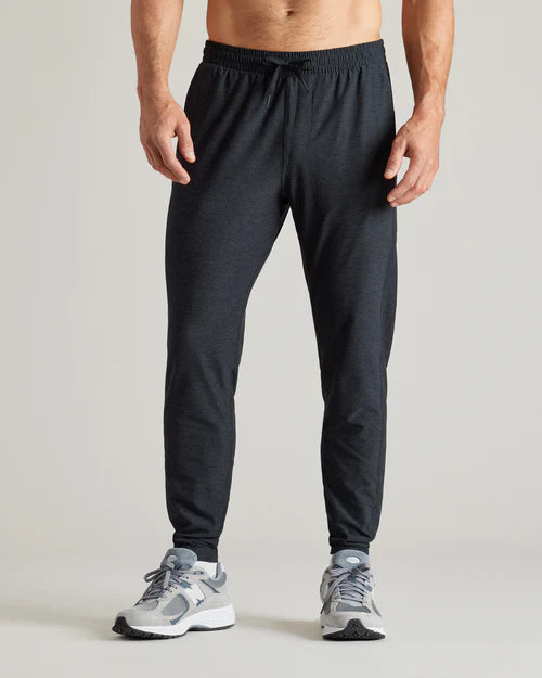 Atmosphere Midweight Jogger - True Black