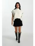 Lumi Sweater Vest - White / Black