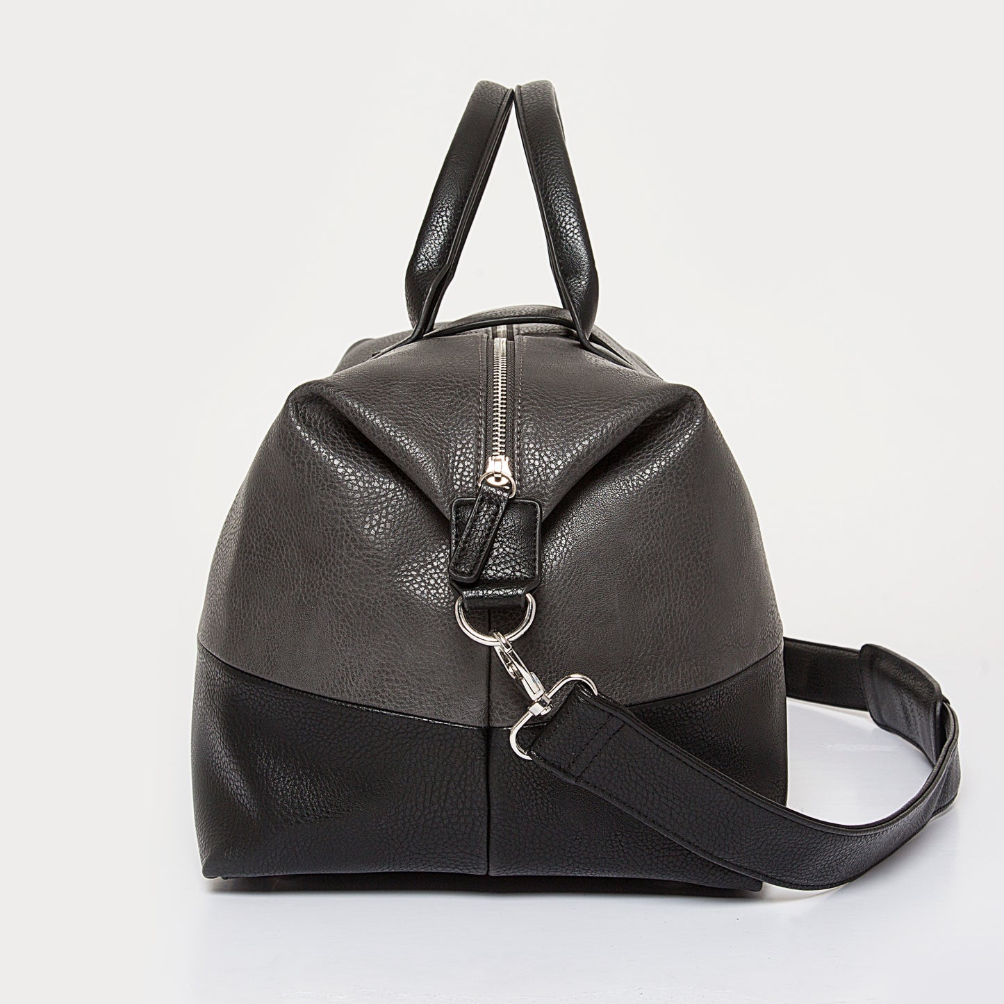 Alpha Leather Duffel Bag - Grey / Black