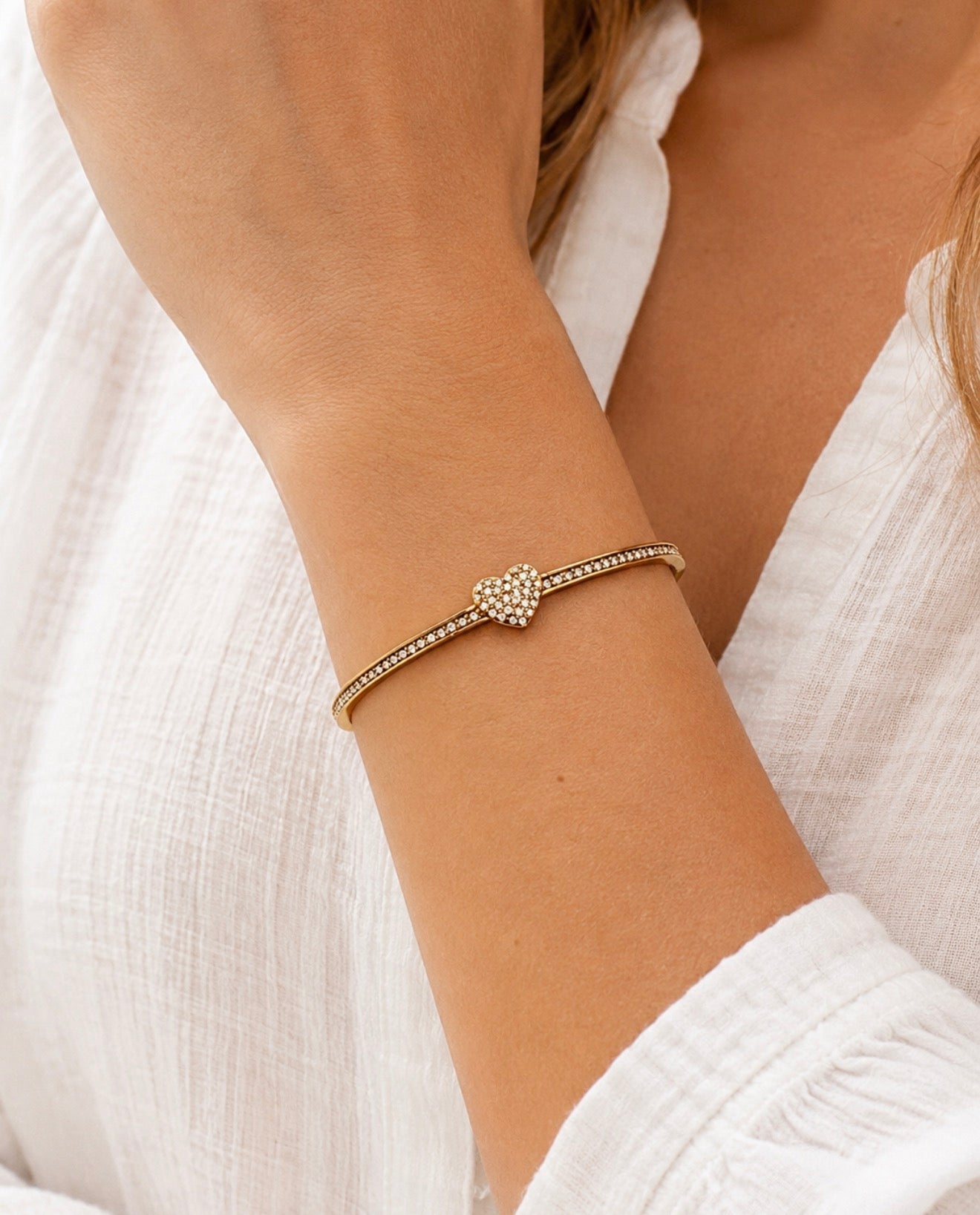CZ Heart Bangle