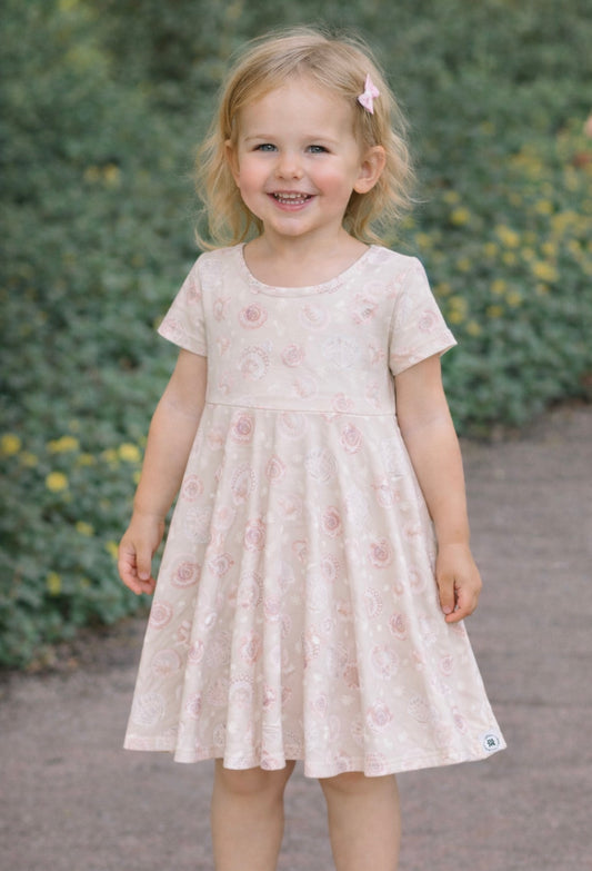 Cap Sleeve Swirly Girl - Sandy Beach