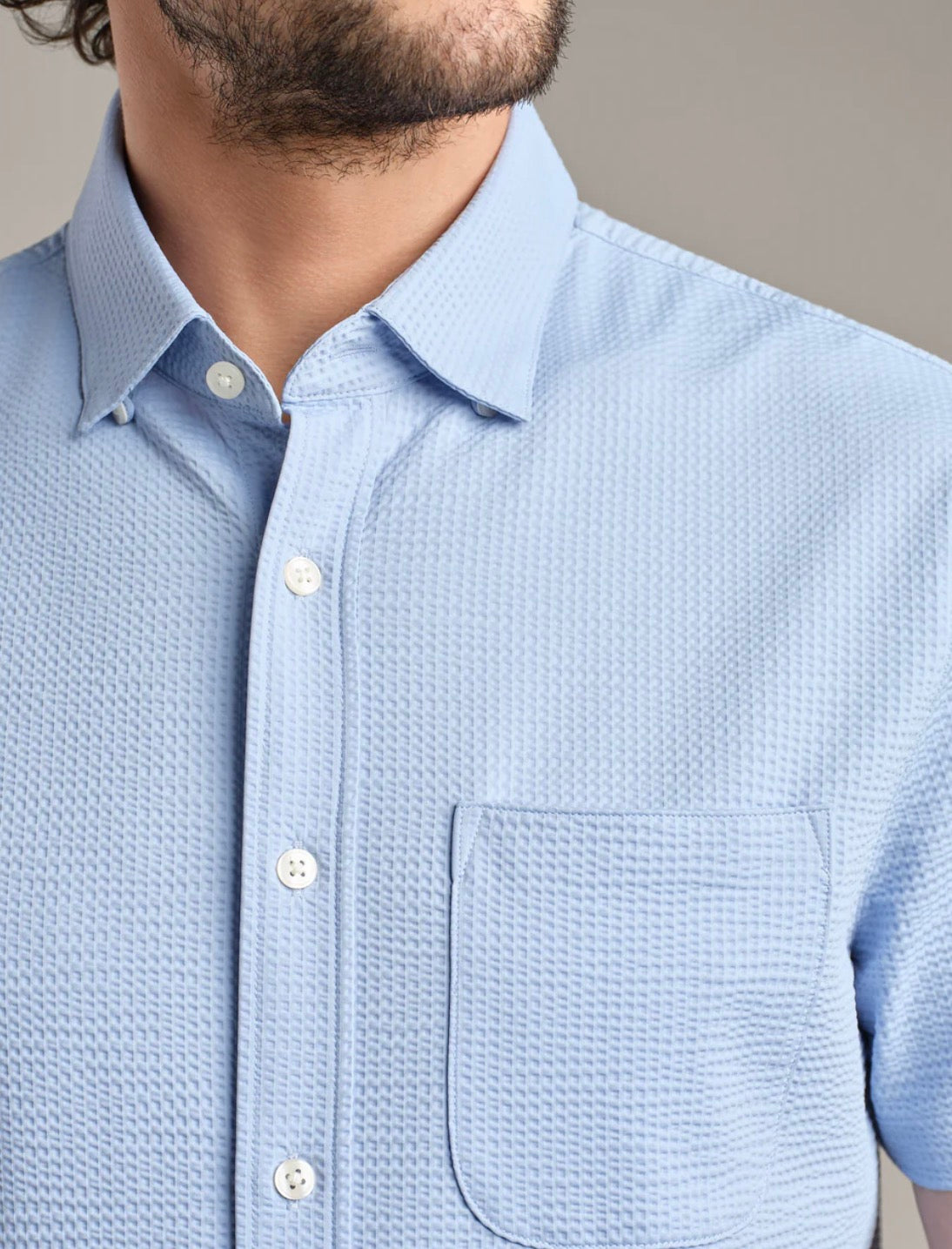 Commuter Seersucker Short Sleeve Short - Light Blue