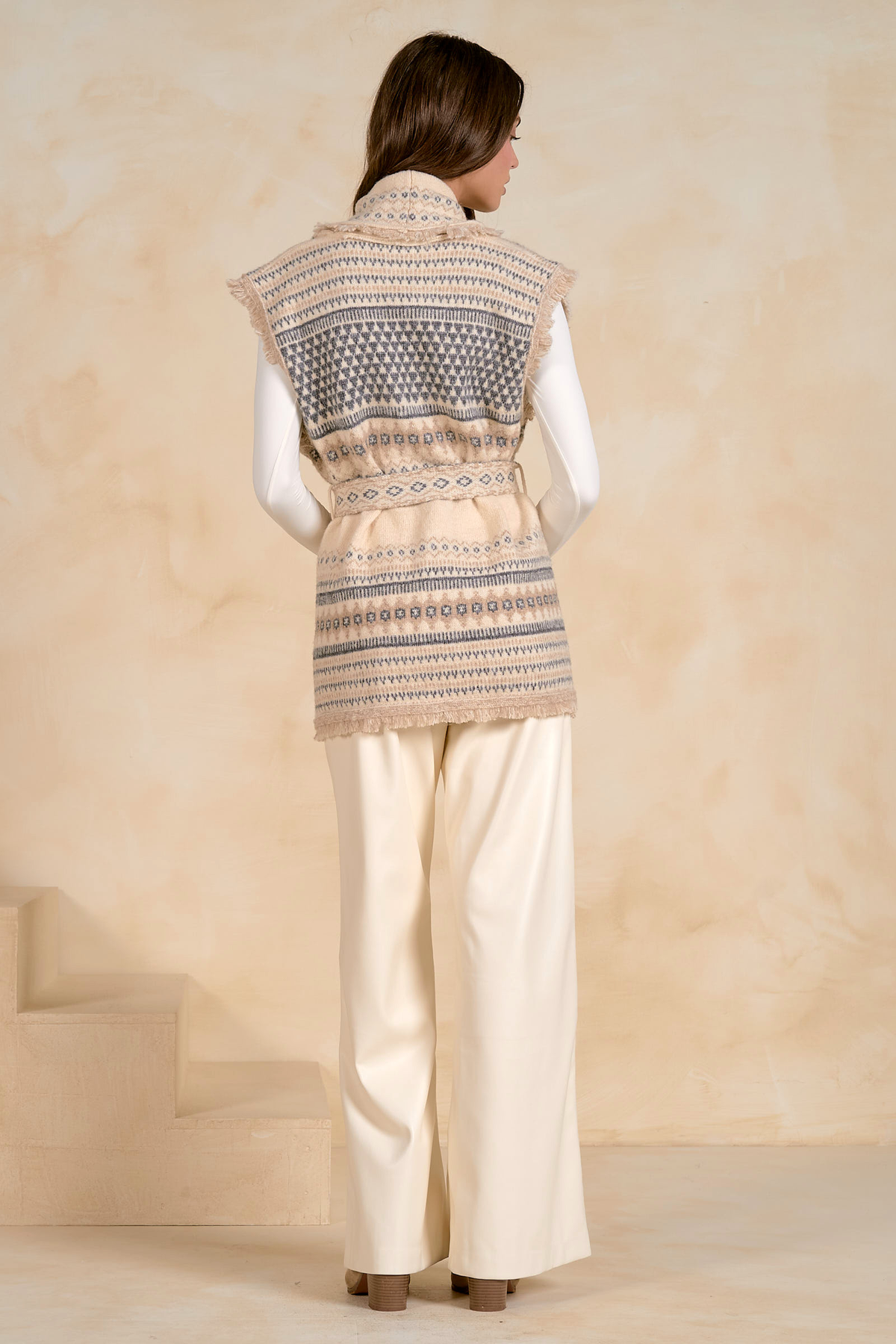 Printed Sleeveless Cardigan