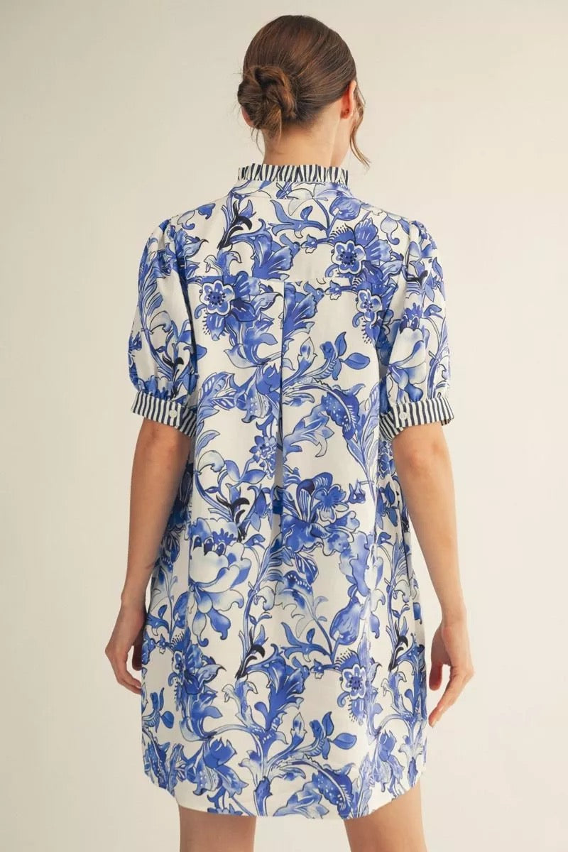 Short Sleeve Tropical Floral Mini Dress
