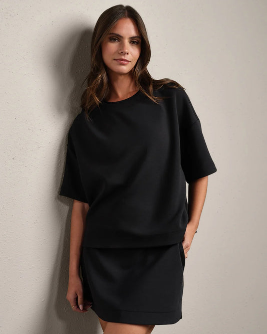 DreamGlow Relaxed Tee - Pure Black