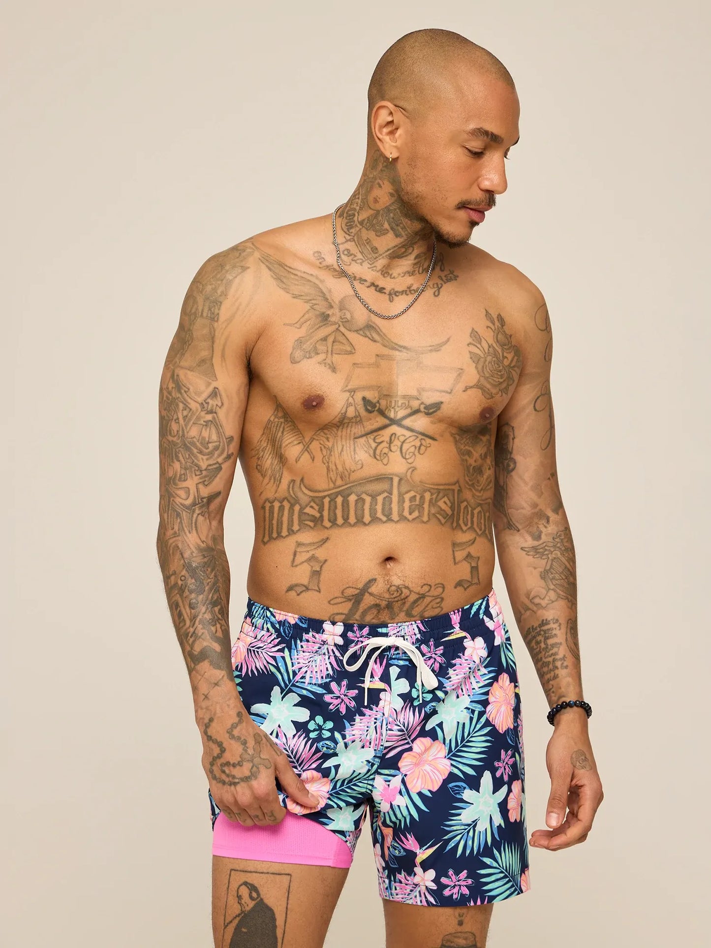 Tropic Like Its Hot Classic Lined Swim Trunks 5.5"