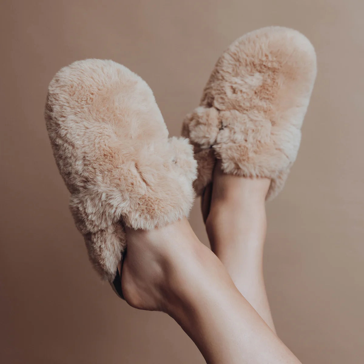 Aspen Fur Clog - Snow