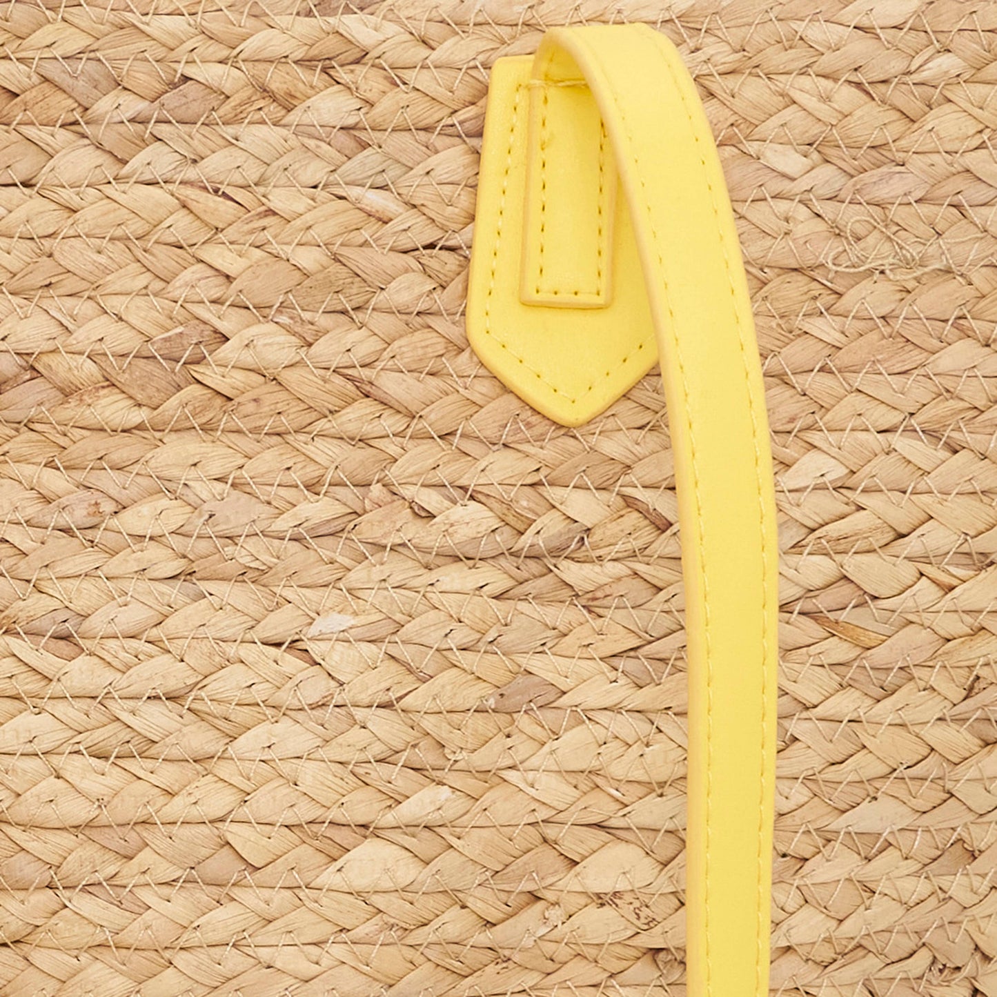 Chic Straw Tote Bag