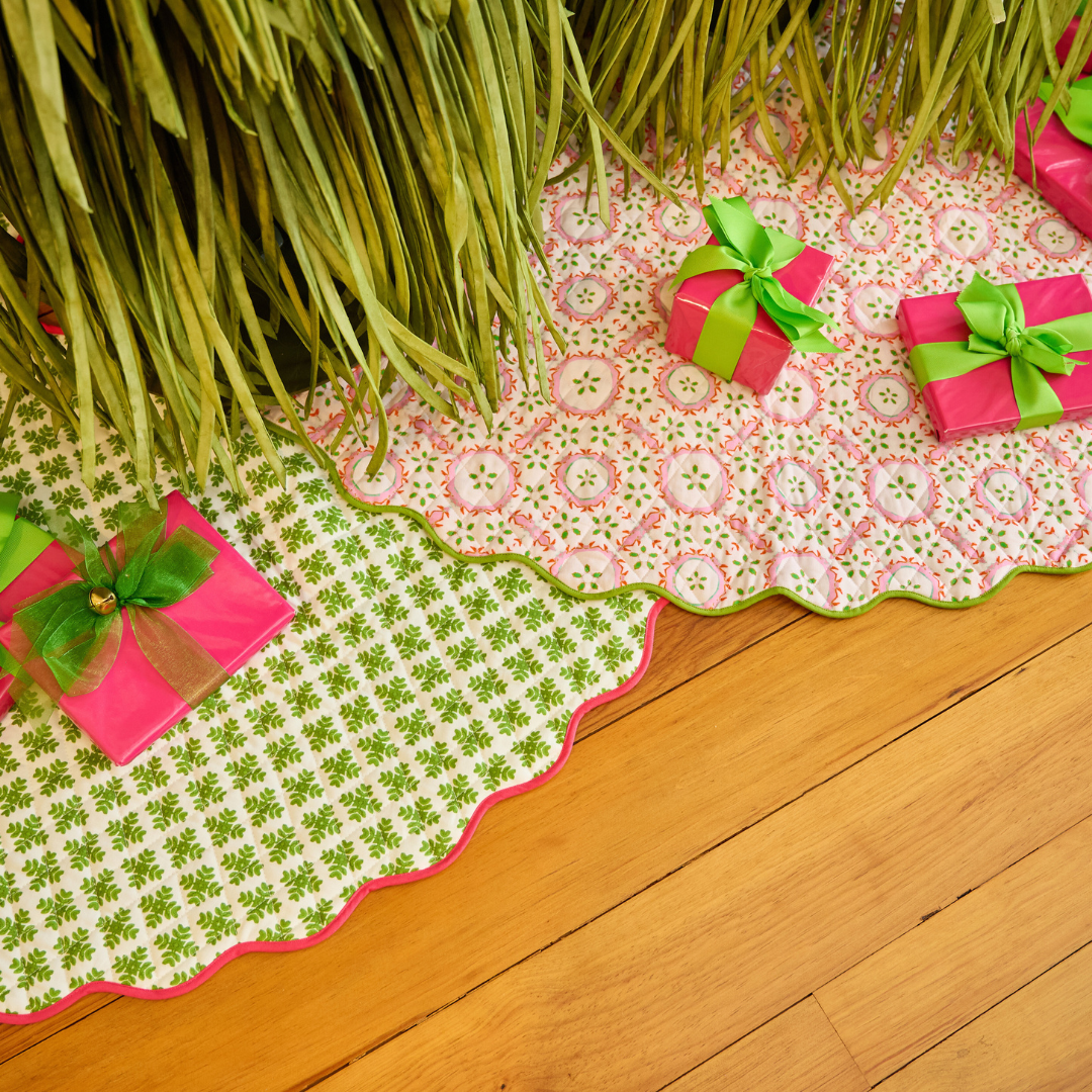 Rosie Christmas Tree Skirt - Thumbnail 2